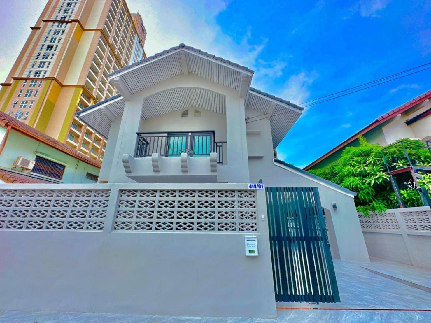 4Bedroom Pool Villa Near Walking St Bonk Pattaya Eksteriør bilde