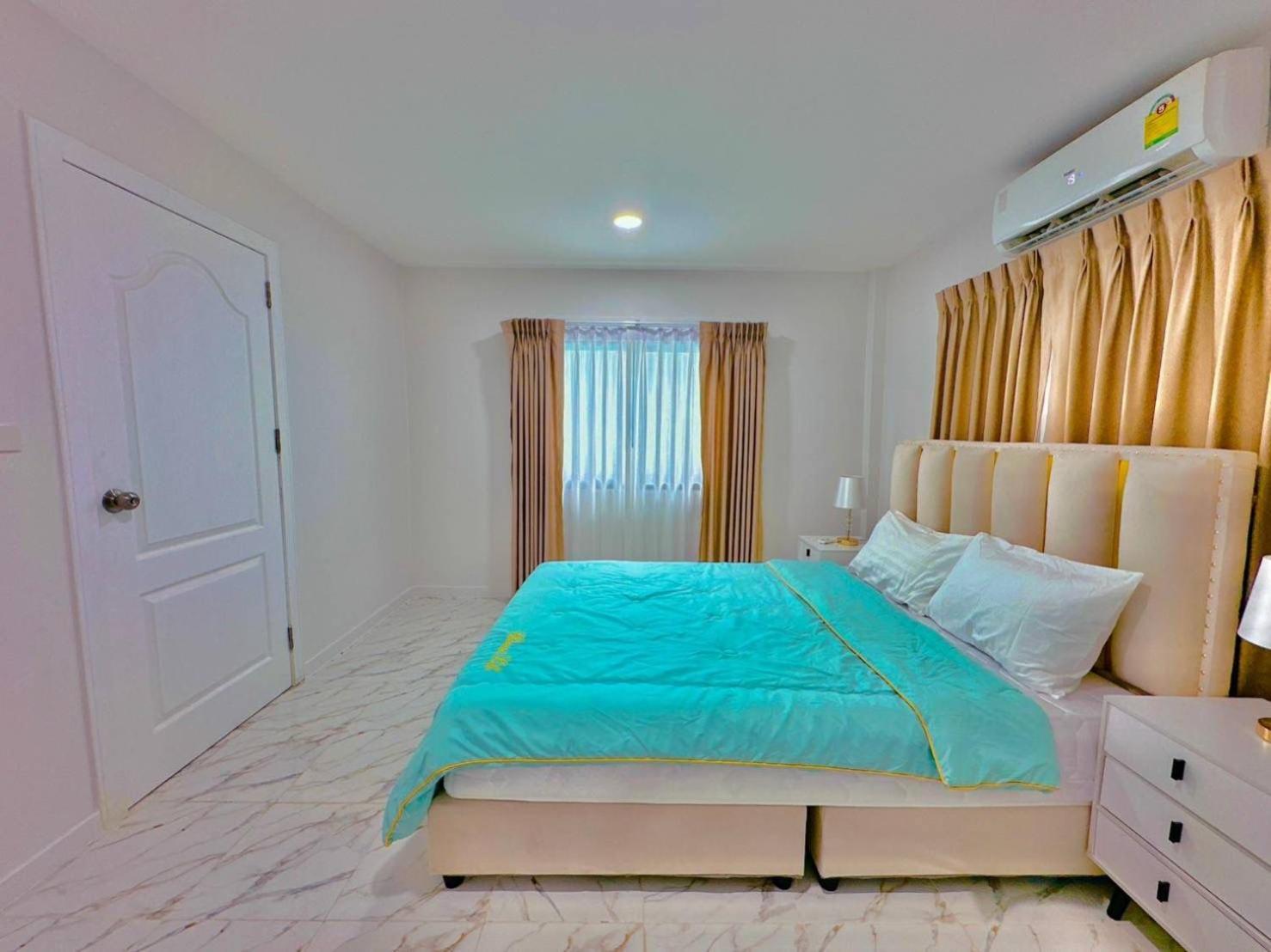 4Bedroom Pool Villa Near Walking St Bonk Pattaya Eksteriør bilde