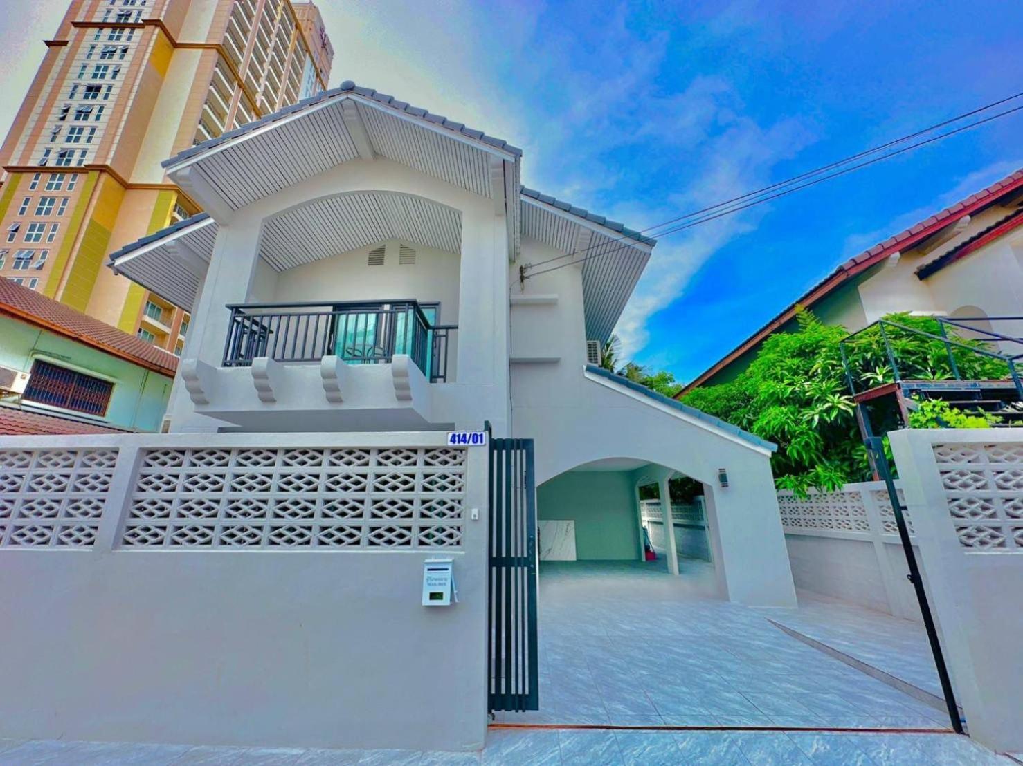 4Bedroom Pool Villa Near Walking St Bonk Pattaya Eksteriør bilde