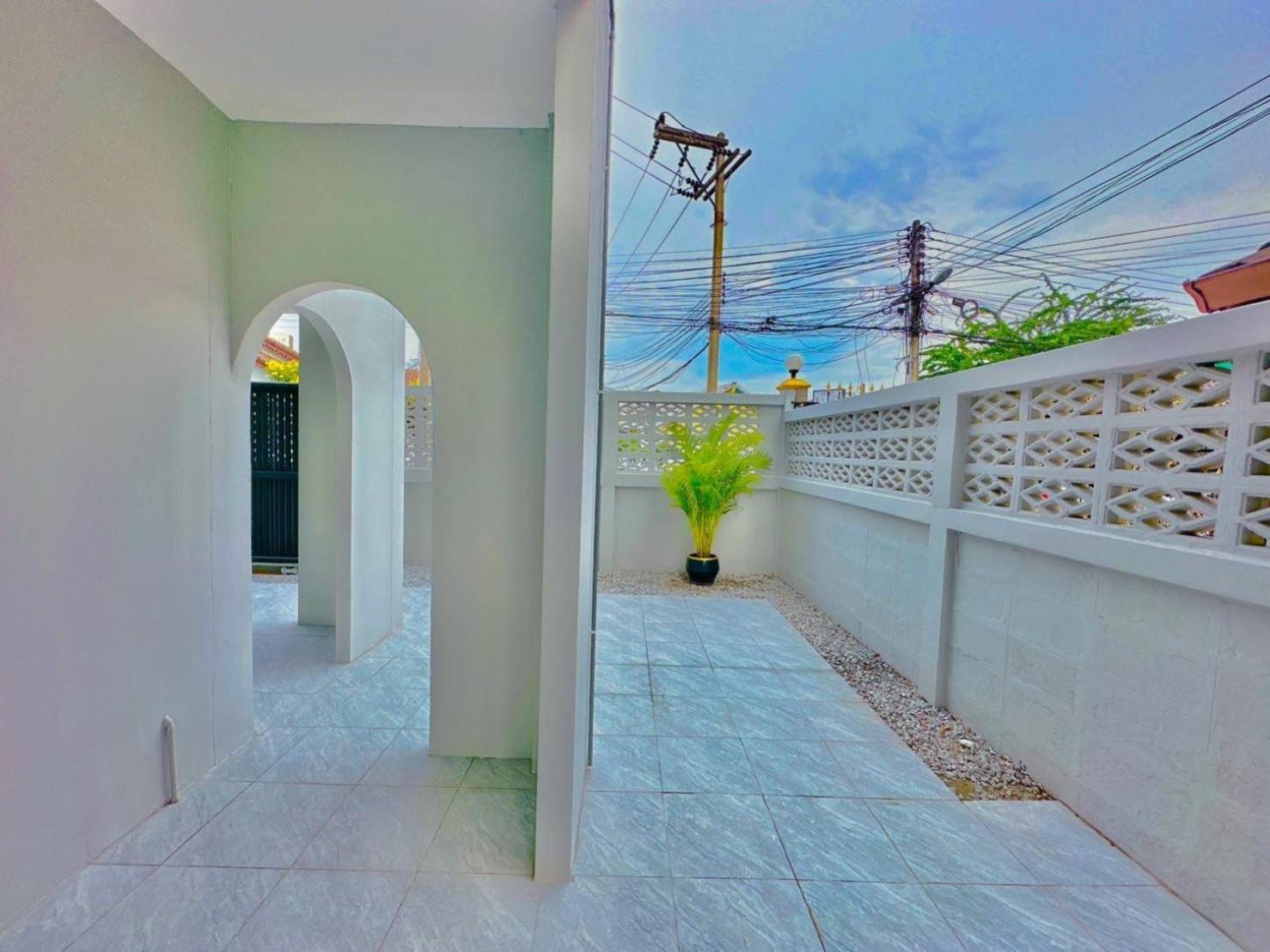 4Bedroom Pool Villa Near Walking St Bonk Pattaya Eksteriør bilde